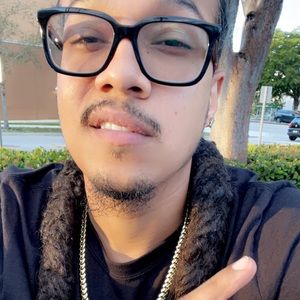 Meet your Posher, Ronald